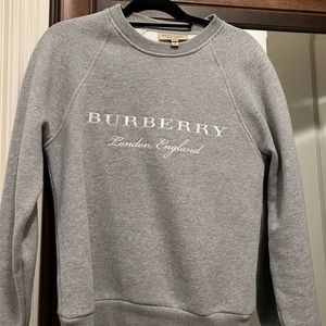 Burberry Grey Sweater Unisex Size XS